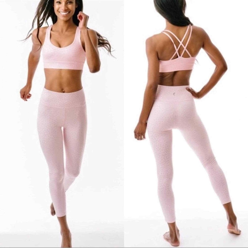 ZYIA Pink Leopard Unicorn Light n Tight HI-Rise Leggings.